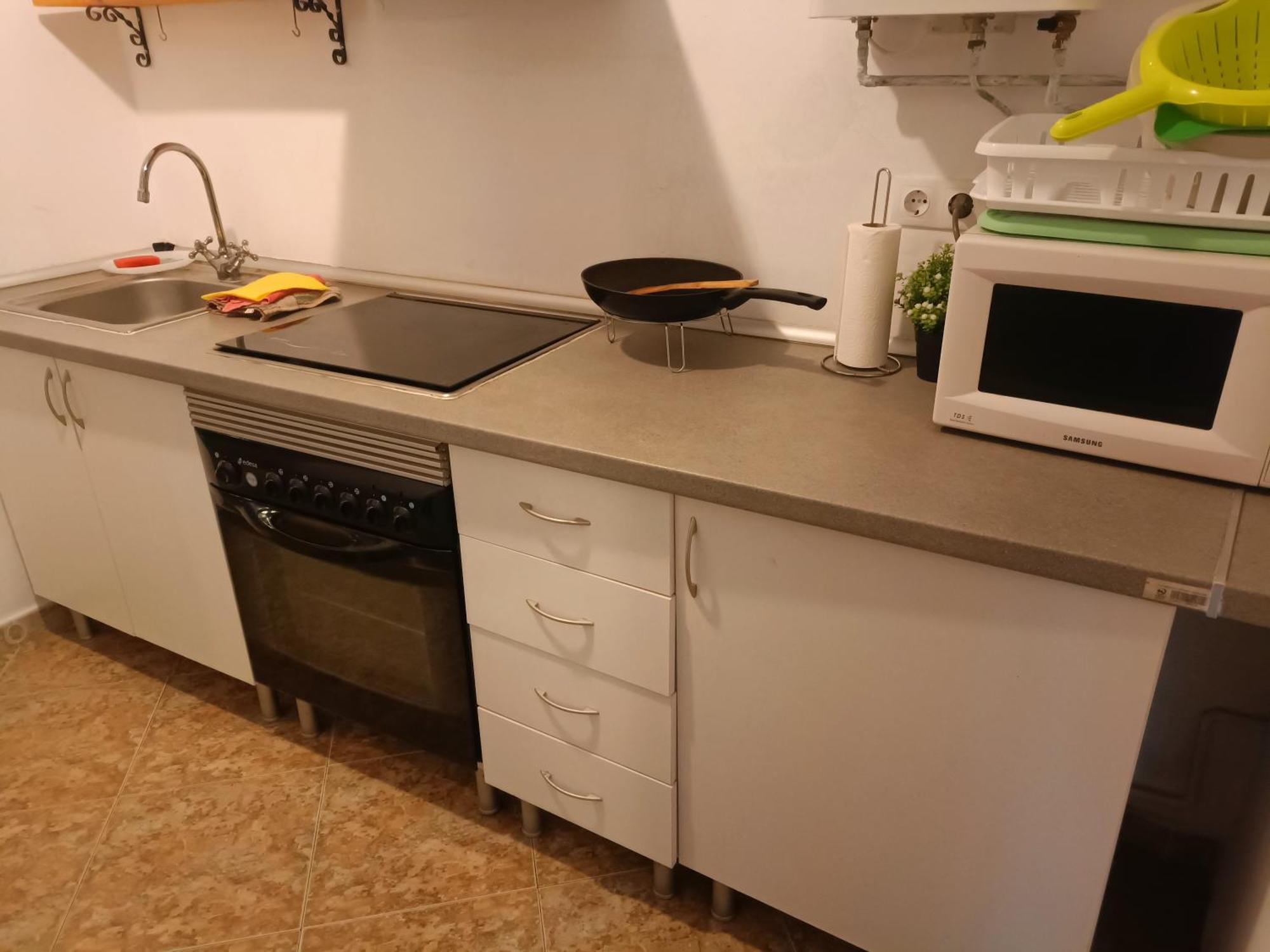 Bedroom With Private Bathroom And Two-Bedroom Family Suite In Quiet Forest Country House 80M2 Large Swimming Pool Music Town Lliria The Garden And Swimmingpool And Garden Are Shared Llíria Quarto foto